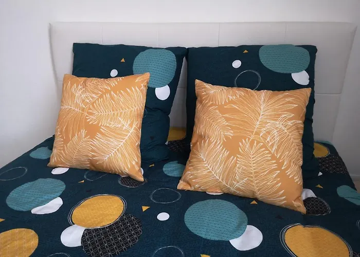 Studio Cosy- Chaleureux- Quartier Calme- Wifi